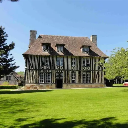 Les Manoirs Des Portes De Deauville - Small Luxury Of The World 4*