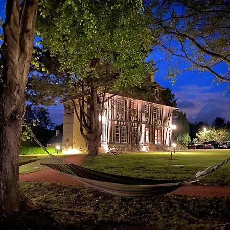 Les Manoirs Des Portes De Deauville - Small Luxury Of The World מלון 4*