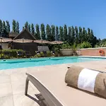Les Manoirs Des Portes De Deauville - Small Luxury Of The World Hotel Canapville (Calvados)