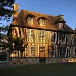 Les Manoirs Des Portes De Deauville - Small Luxury Of The World Canapville (Calvados)