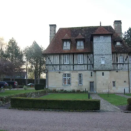 Les Manoirs Des Portes De Deauville - Small Luxury Of The World 4* Canapville (Calvados)