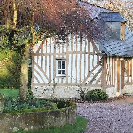 Les Manoirs Des Portes De Deauville - Small Luxury Of The World 4*