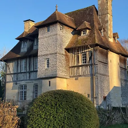 Hotel Les Manoirs Des Portes De Deauville - Small Luxury Of The World 4*